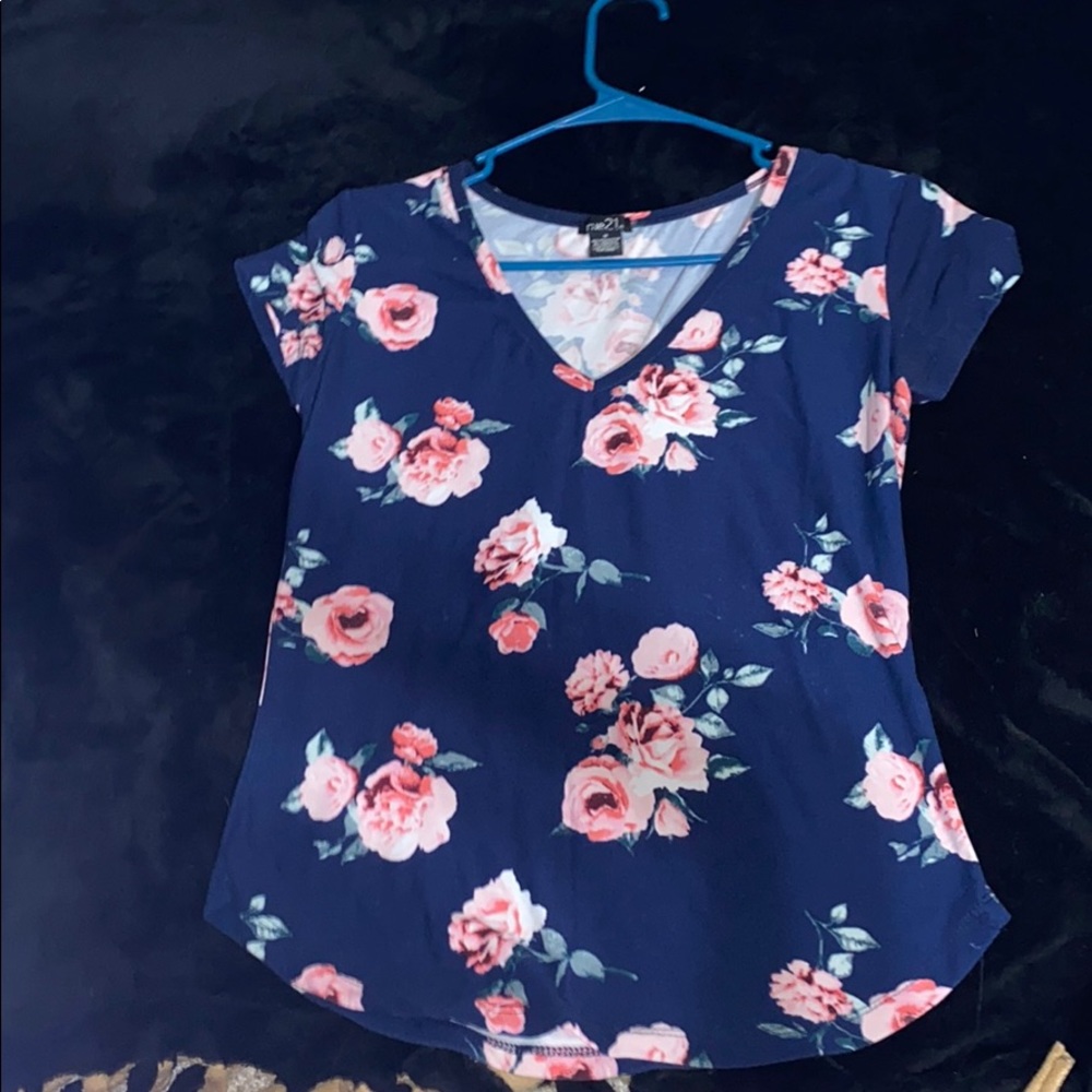 Cute top